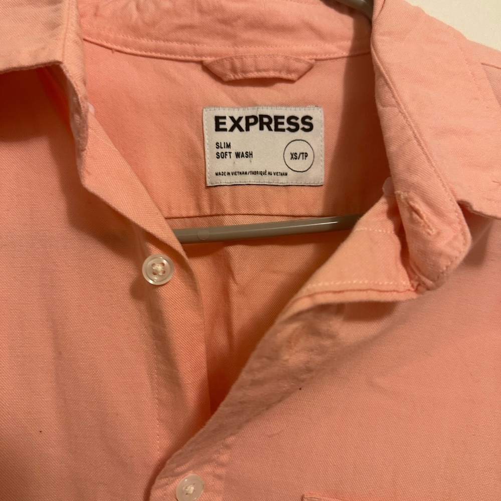 Express XS button down - Picture 2 of 2